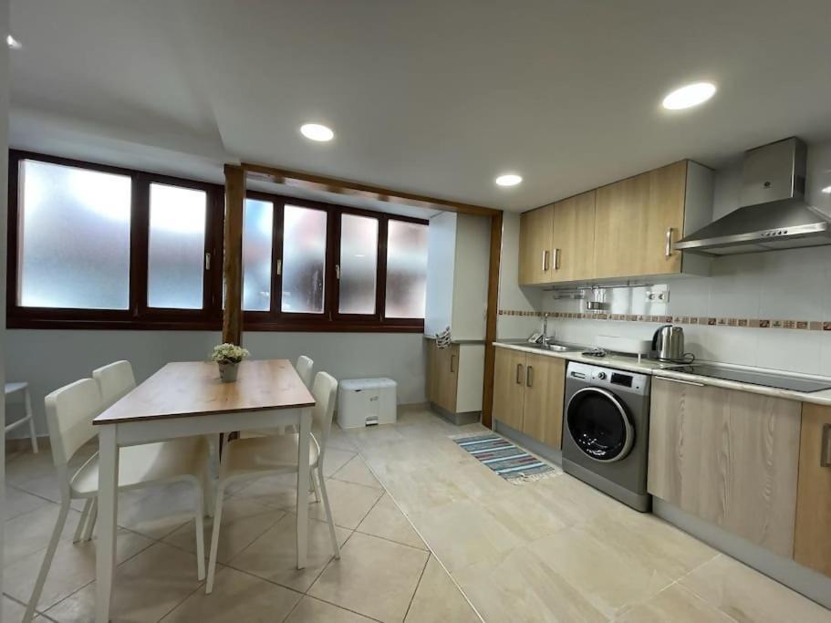 Taraska I Apto Renovado En Centro Neuralgico Apartment Bermeo Luaran gambar